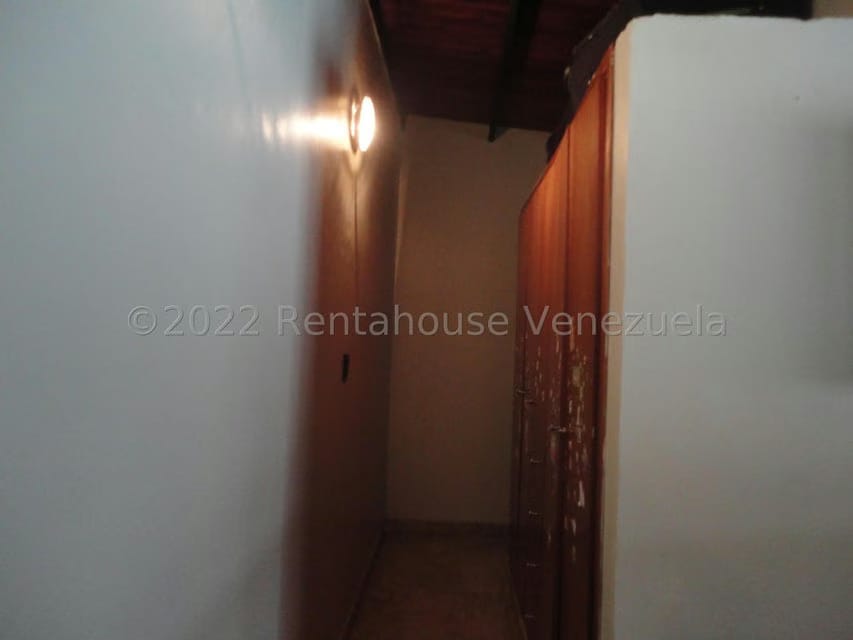 Casa (Duplex) en Venta en La Trinidad, Distrito Metropolitano - 28