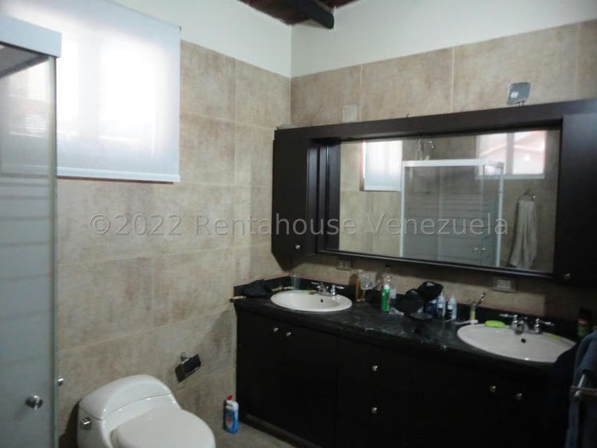 Casa (Duplex) en Venta en La Trinidad, Distrito Metropolitano - 30