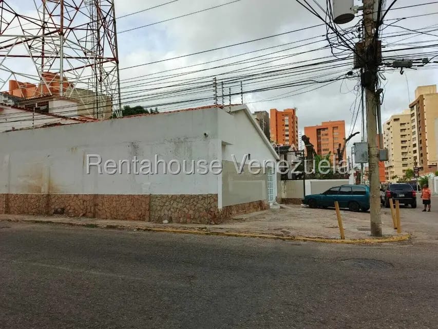 Comercial (Local Comercial) en Alquiler en La Lago, Zulia - 17