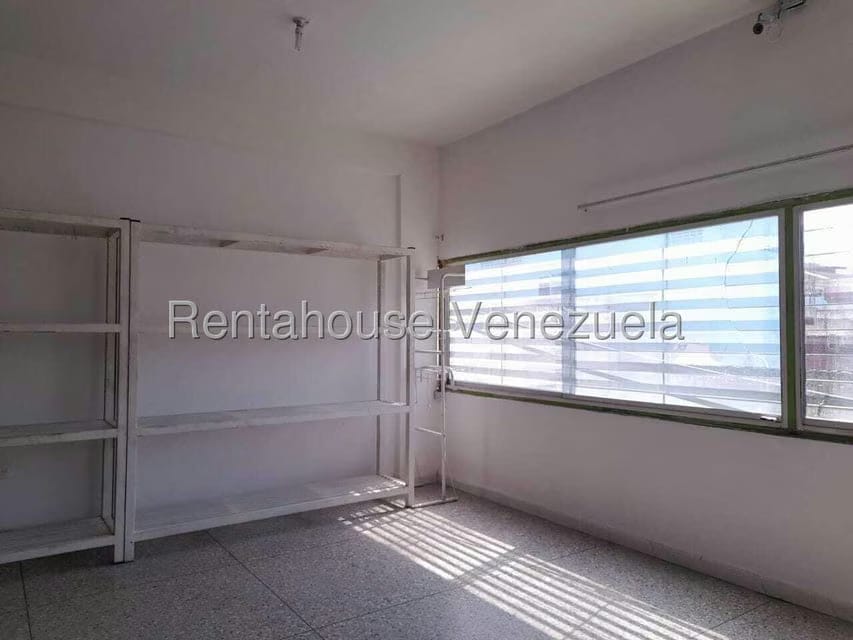 Comercial (Local Comercial) en Venta en Centro, Lara - 21