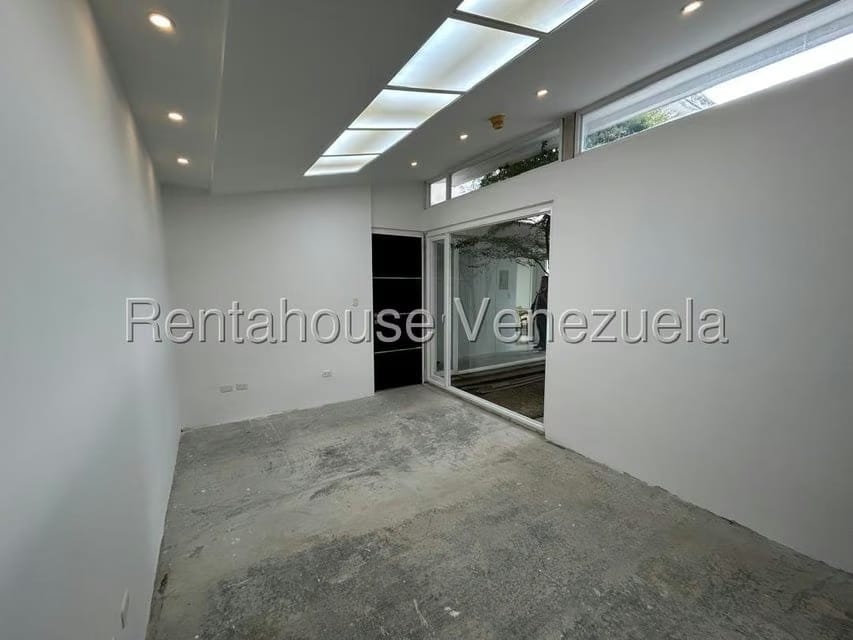 Comercial (Oficina) en Alquiler en Las Palmas, Distrito Metropolitano - 7