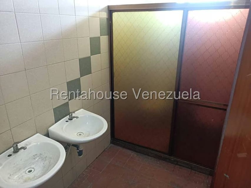 Comercial (Edificio) en Alquiler en Sierra Maestra, Zulia - 47