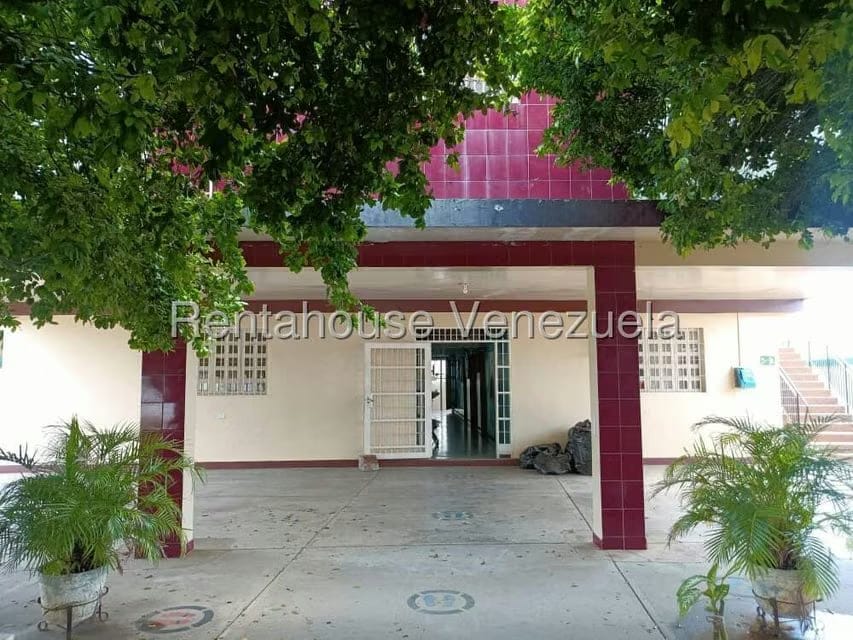 Comercial (Edificio) en Alquiler en Sierra Maestra, Zulia - 7