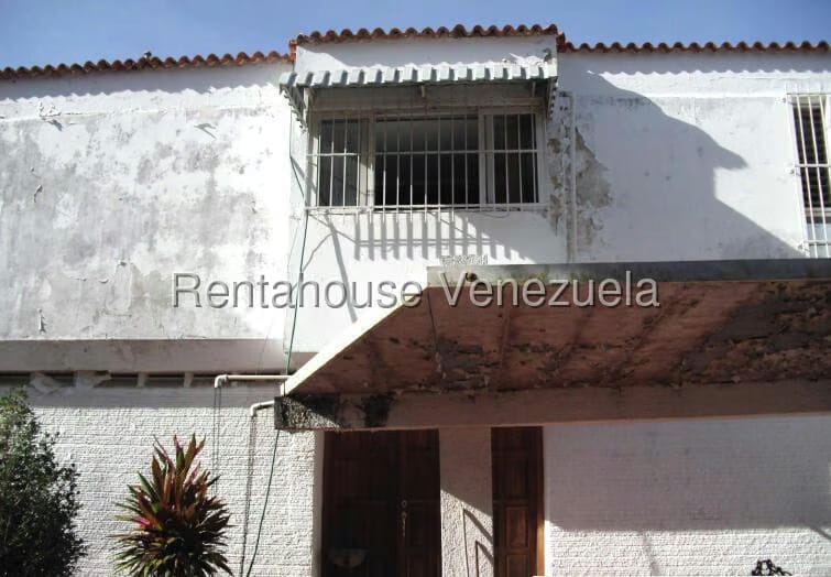 Casa (Duplex) en Venta en El Cafetal, Distrito Metropolitano - 3