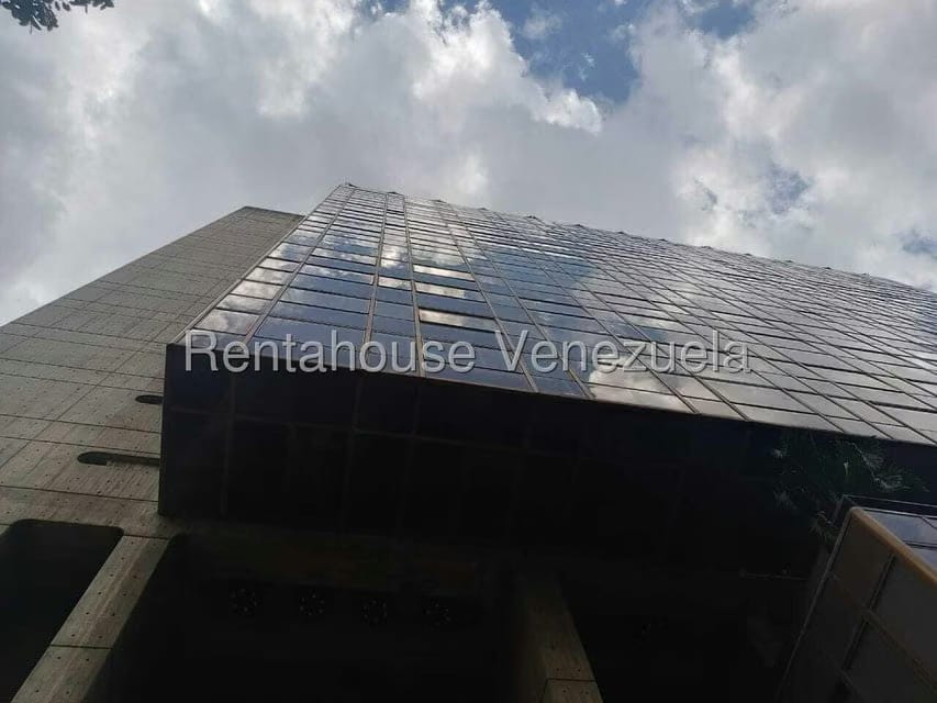 Comercial (Oficina) en Alquiler en Campo Alegre, Distrito Metropolitano