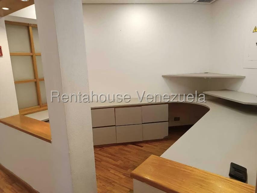 Comercial (Oficina) en Alquiler en Campo Alegre, Distrito Metropolitano - 20