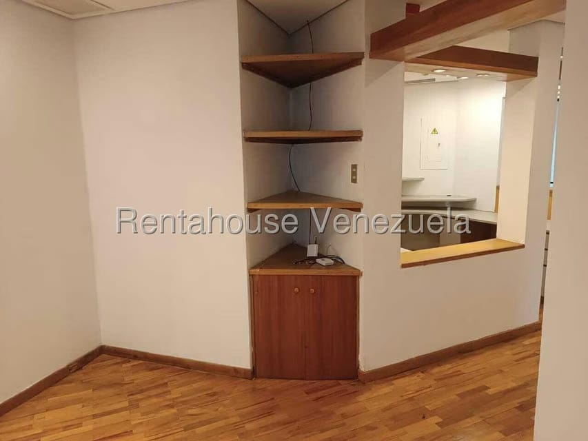 Comercial (Oficina) en Alquiler en Campo Alegre, Distrito Metropolitano - 21