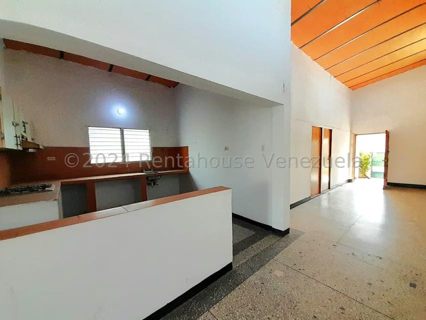 Casa (Multipes Niveles) en Alquiler en Centro, Falcon - 17