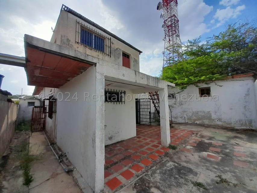 Casa (Multipes Niveles) en Alquiler en Centro, Falcon - 24