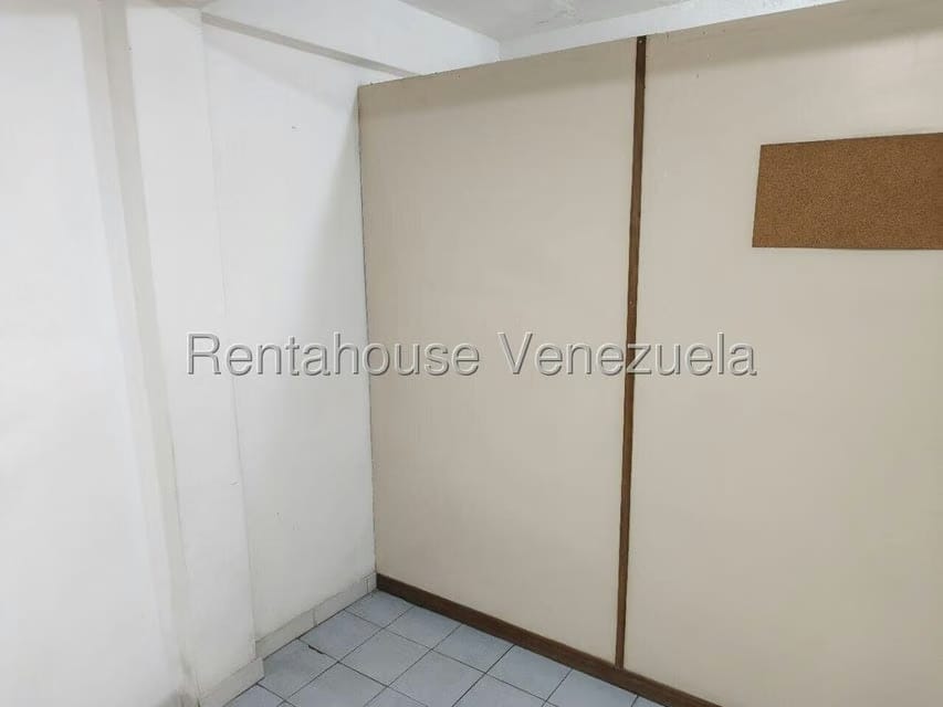 Comercial (Consultorio Medico) en Alquiler en Propatria, Distrito Metropolitano - 14