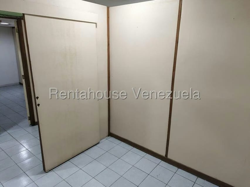 Comercial (Consultorio Medico) en Alquiler en Propatria, Distrito Metropolitano - 15