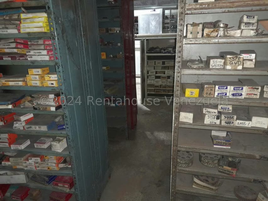 Comercial (Local Comercial) en Venta en Los Rosales, Distrito Metropolitano - 48