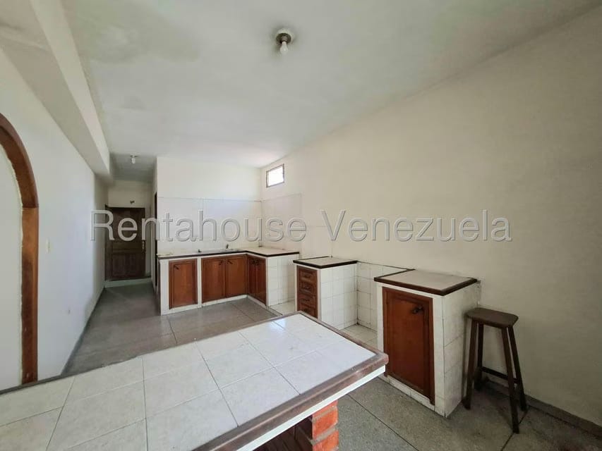 Comercial (Edificio) en Venta en Avenida Miranda, Aragua - 17