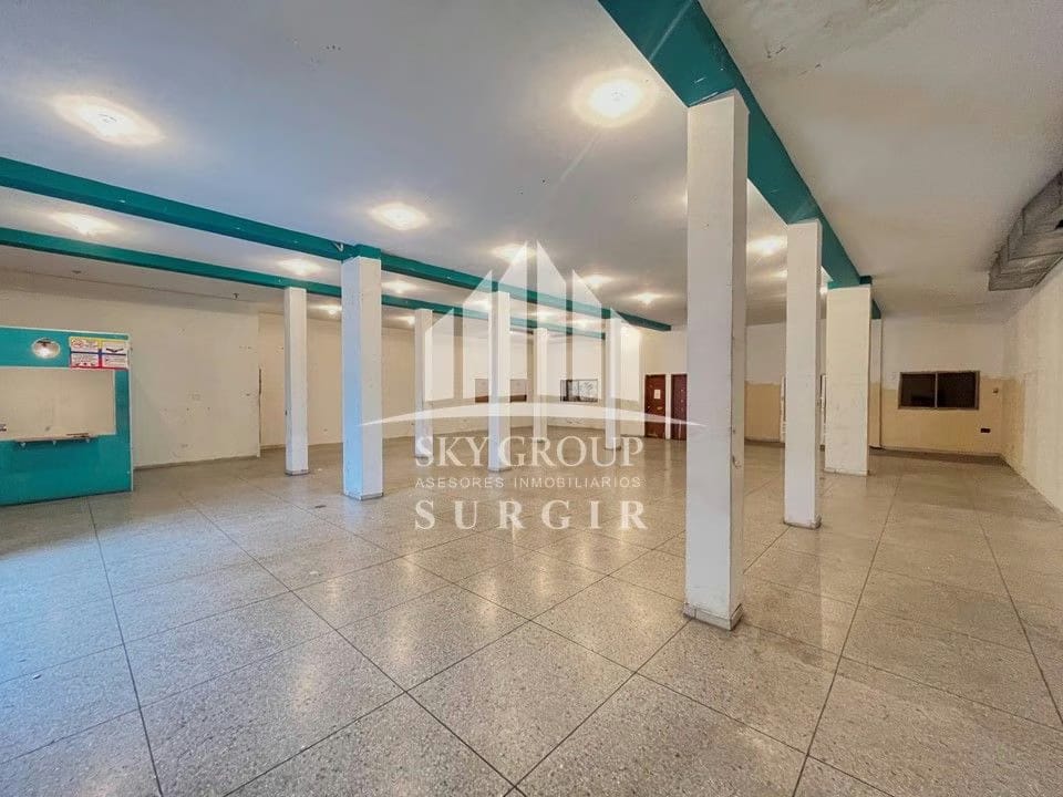 Edificio Comercial en centro de Punto Fijo SGE-035 - 2