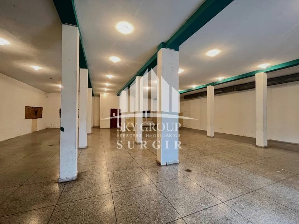 Edificio Comercial en centro de Punto Fijo SGE-035 - 3