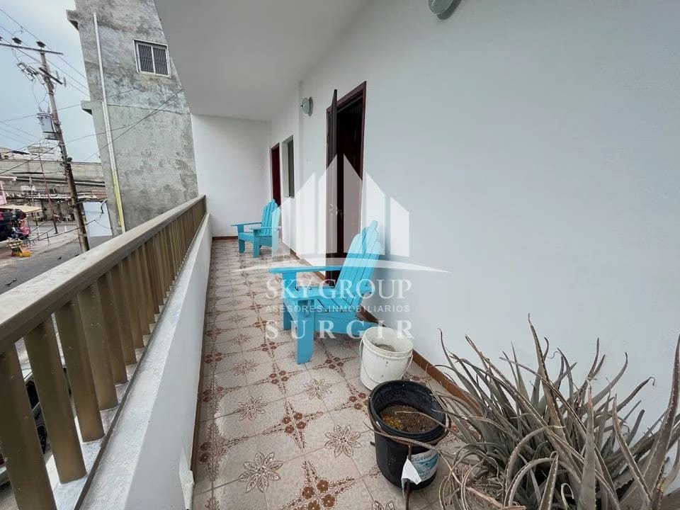 Edificio Comercial en centro de Punto Fijo SGE-035 - 9