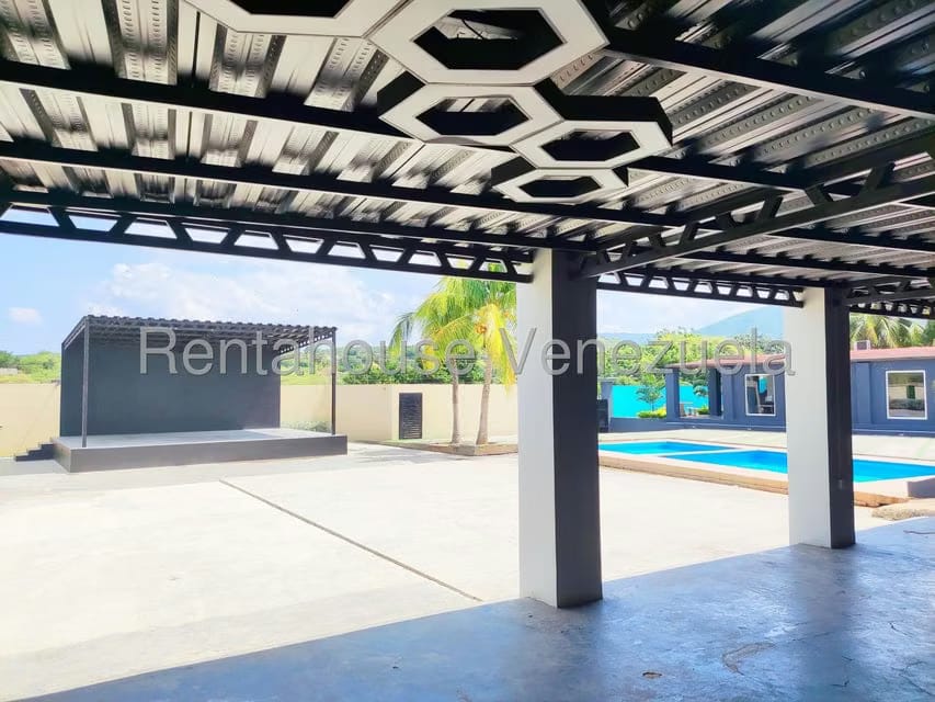 Casa (1 Nivel) en Venta en Centro, Falcon - 14