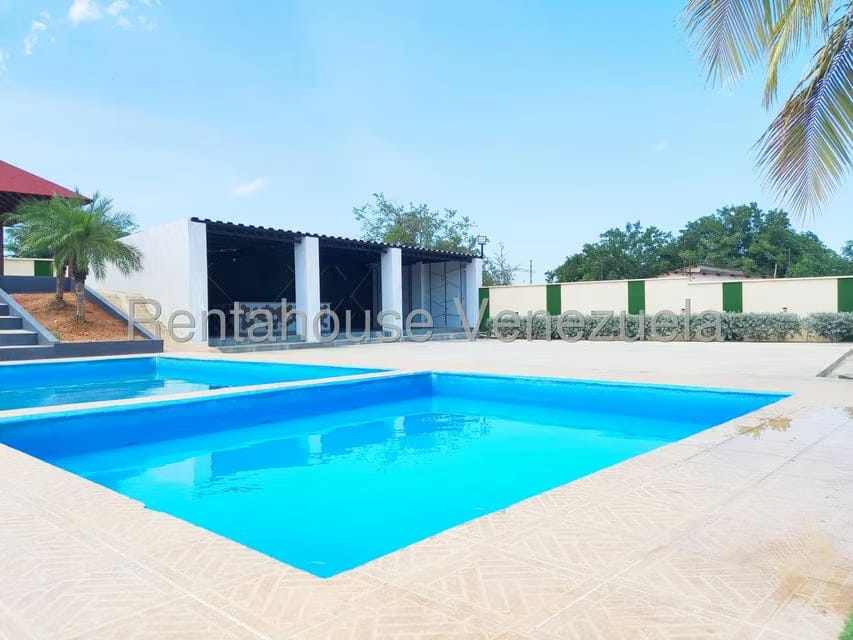 Casa (1 Nivel) en Venta en Centro, Falcon - 3