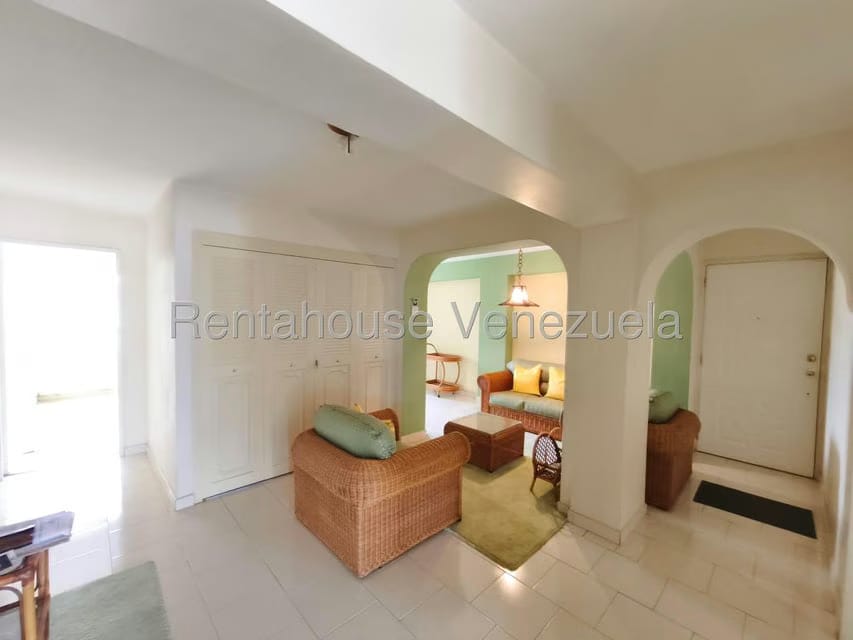 Apartamento (1 Nivel) en Venta en El Parque, Aragua - 2