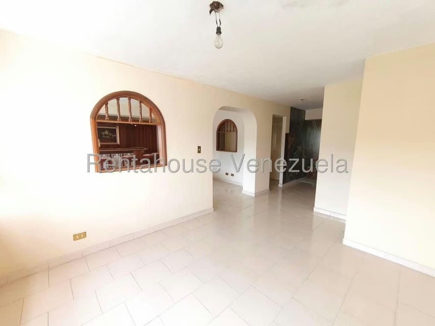 Apartamento (1 Nivel) en Venta en El Parque, Aragua - 16