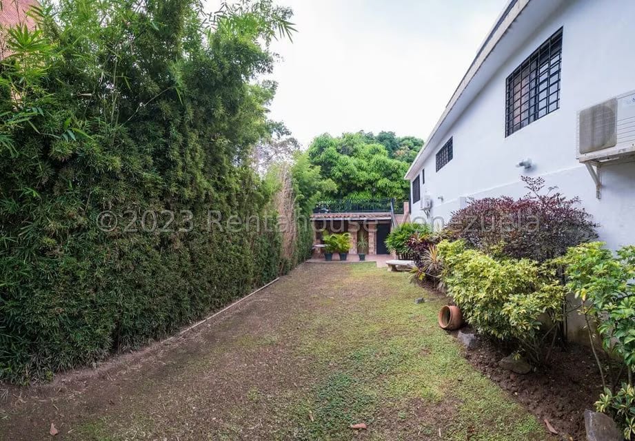 Casa (Multipes Niveles) en Venta en El Marques, Distrito Metropolitano - 21