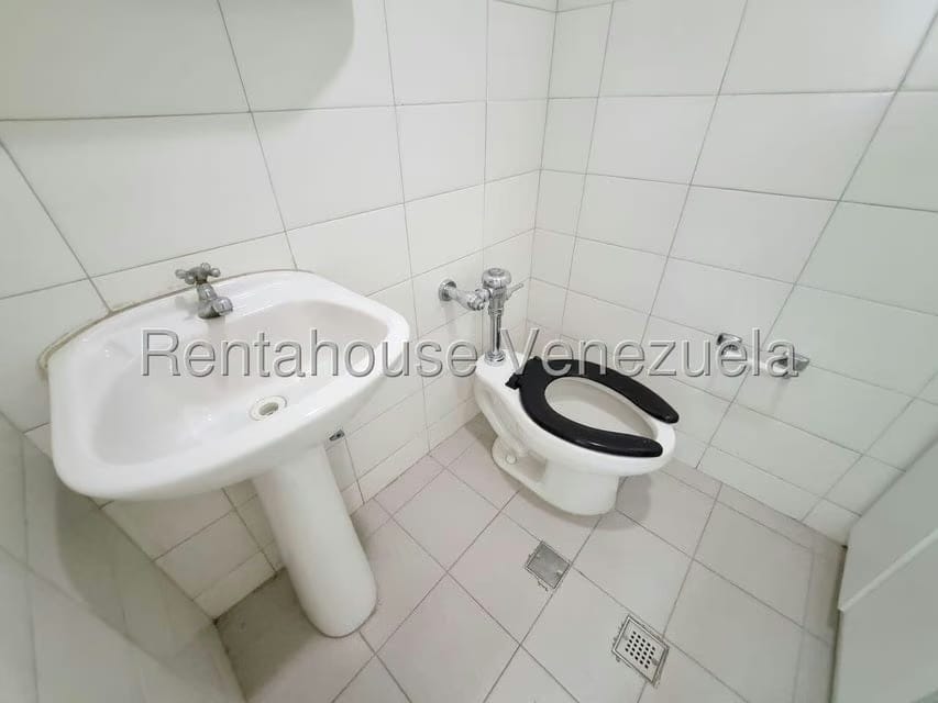 Comercial (Oficina) en Venta en La Lagunita Country Club, Distrito Metropolitano - 18