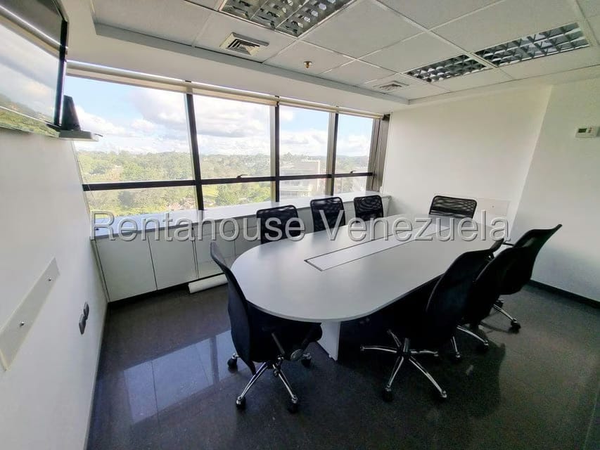 Comercial (Oficina) en Venta en La Lagunita Country Club, Distrito Metropolitano - 25