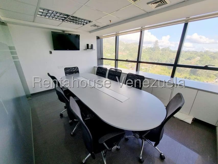 Comercial (Oficina) en Venta en La Lagunita Country Club, Distrito Metropolitano - 28