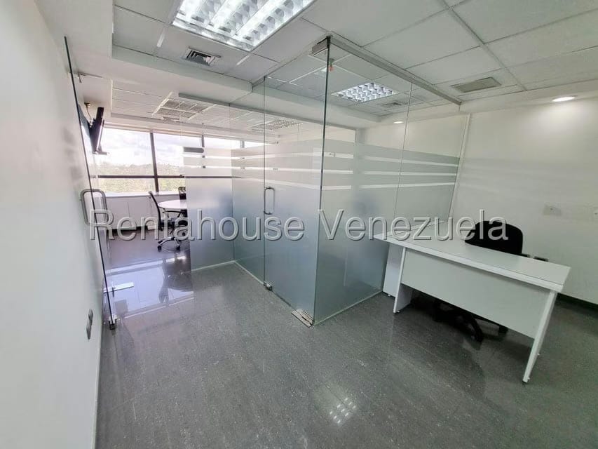 Comercial (Oficina) en Venta en La Lagunita Country Club, Distrito Metropolitano - 30