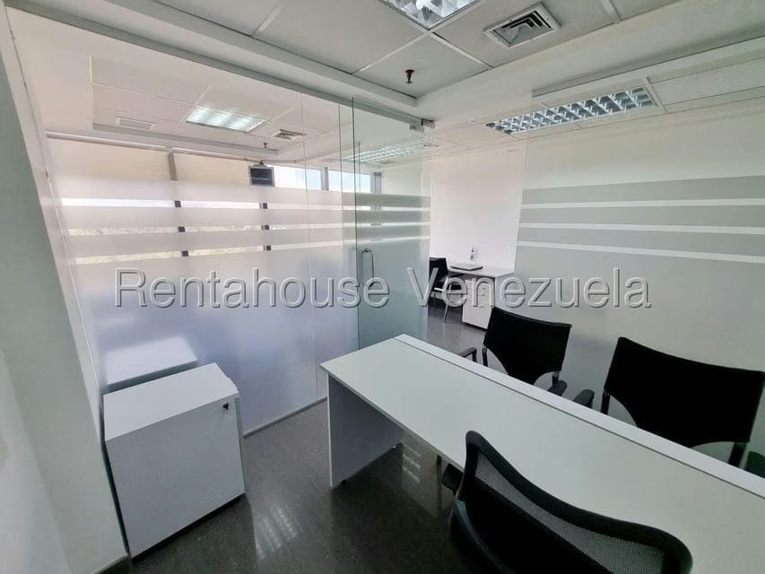Comercial (Oficina) en Venta en La Lagunita Country Club, Distrito Metropolitano - 9