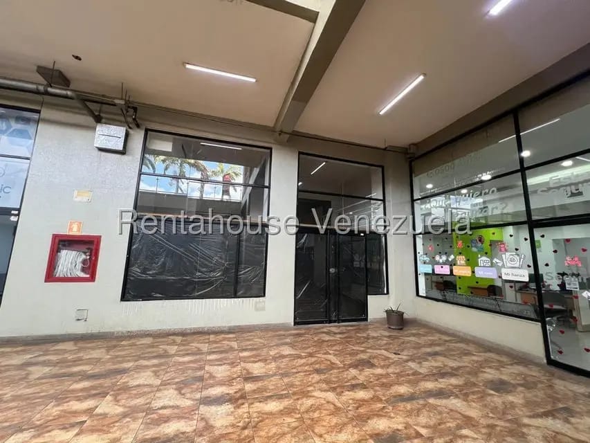 Comercial (Local Comercial) en Alquiler en Frutas Condominio, Miranda - 3