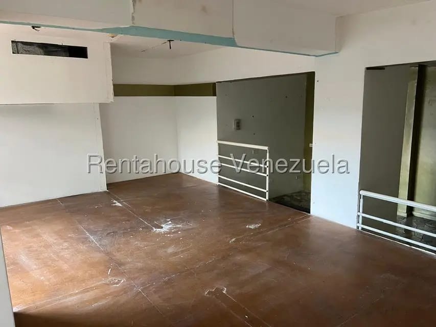 Comercial (Local Comercial) en Alquiler en Frutas Condominio, Miranda - 23