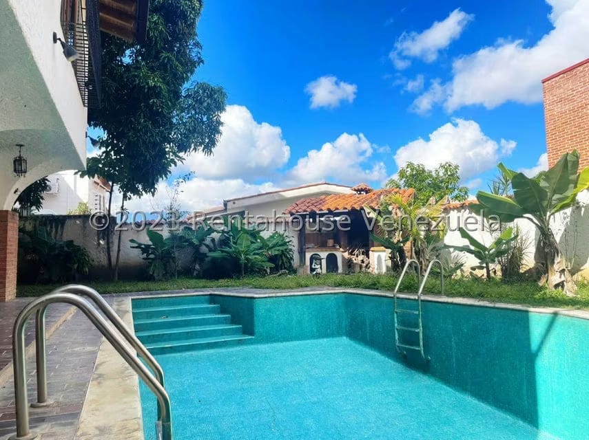 Casa (Multipes Niveles) en Venta en Sorocaima, Distrito Metropolitano - 50