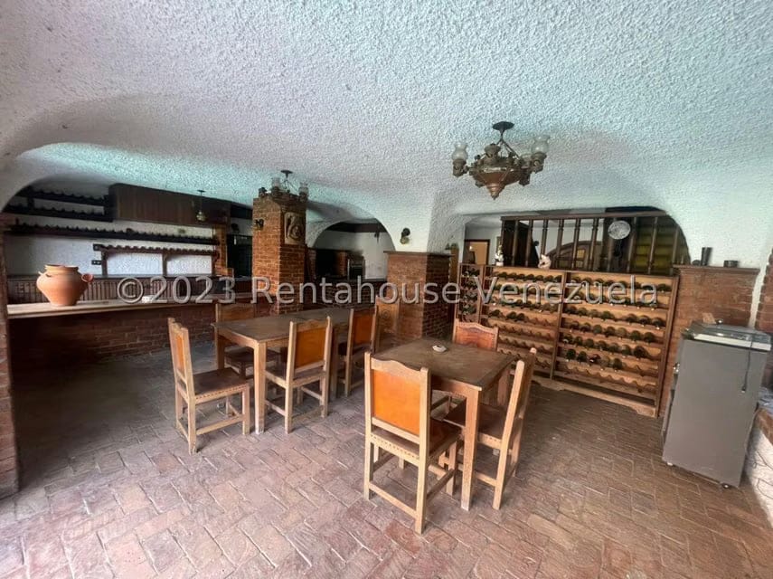 Casa (Multipes Niveles) en Venta en Sorocaima, Distrito Metropolitano - 56