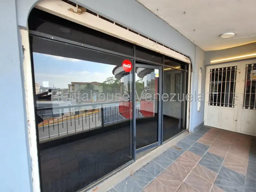 Comercial (Local Comercial) en Alquiler en Montemayor, Carabobo - 15