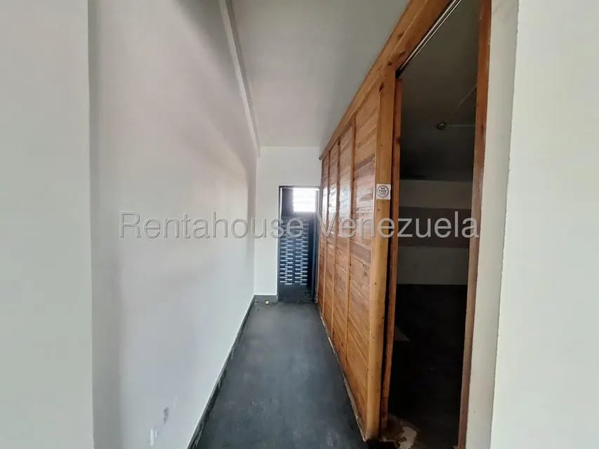 Comercial (Local Comercial) en Alquiler en Montemayor, Carabobo - 6