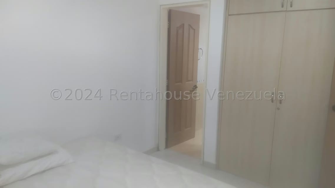 Apartamento (Planta Baja) en Venta en Puerto Encantado, Miranda - 17