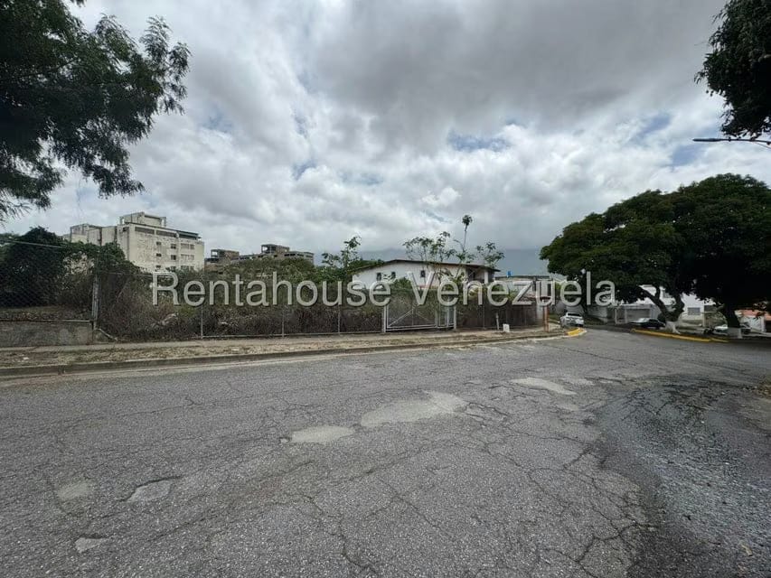 Terreno (Residencial) en Venta en Colinas de La California, Distrito Metropolitano - 2