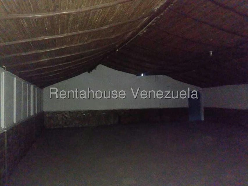 Comercial (Local Comercial) en Venta en Centro, Lara - 18