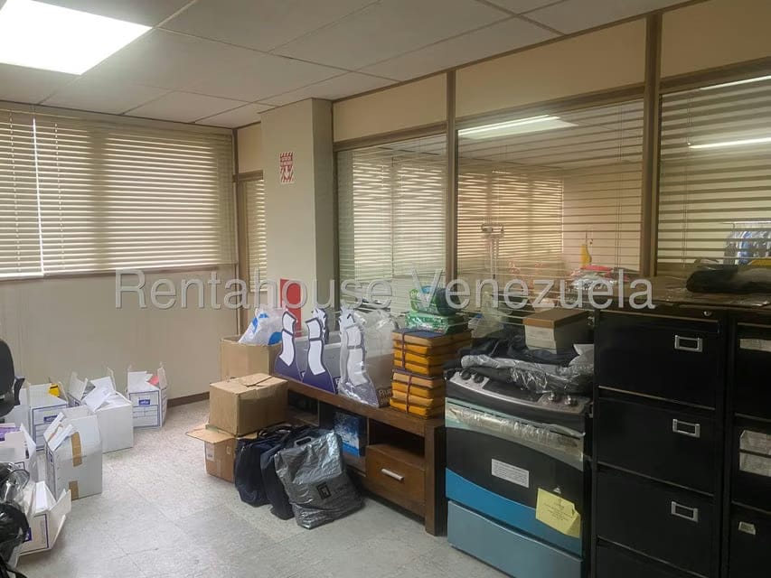 Comercial (Industrial) en Venta en Catia, Distrito Metropolitano - 4