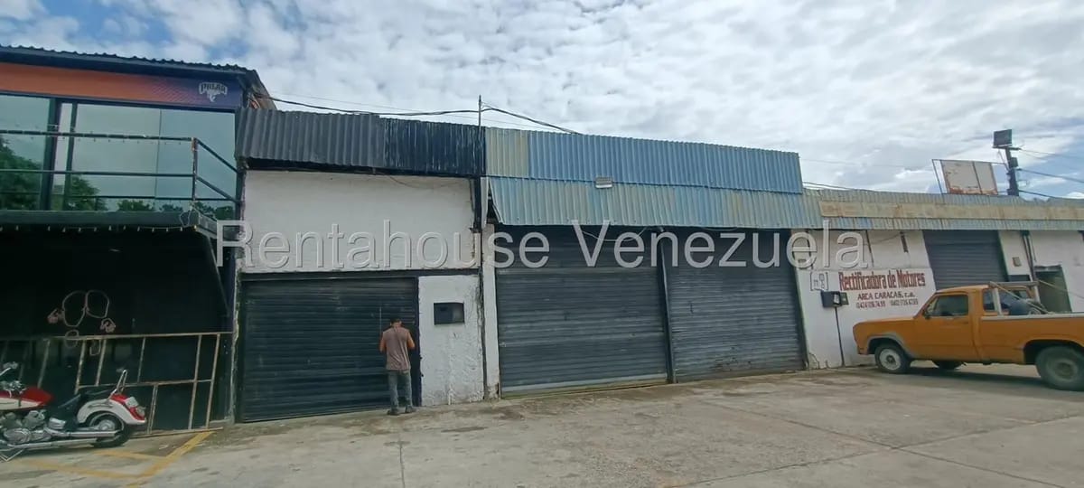 Comercial (Local Comercial) en Alquiler en Sector Sucua, Miranda - 21