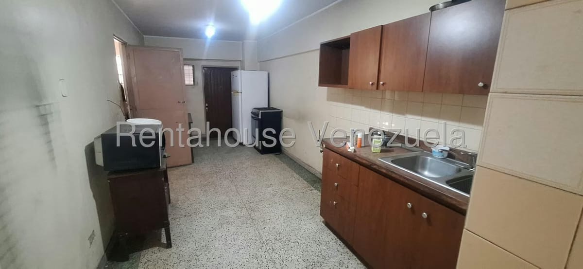 Comercial (Local Comercial) en Venta en Quinta Crespo, Distrito Metropolitano - 14