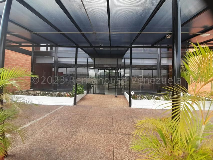 Comercial (Galpon - Deposito) en Venta en Zona Industrial, Carabobo - 21