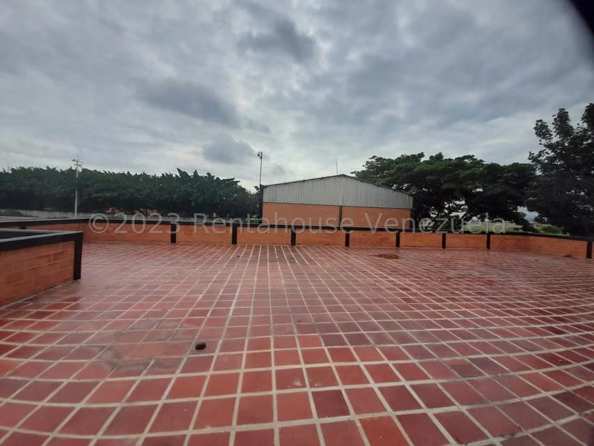 Comercial (Galpon - Deposito) en Venta en Zona Industrial, Carabobo - 34