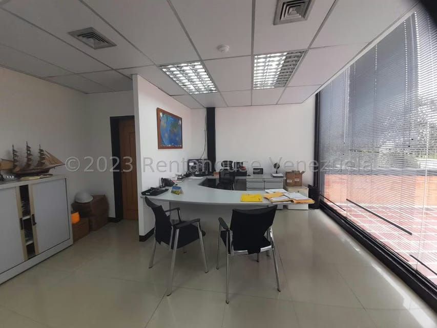 Comercial (Galpon - Deposito) en Venta en Zona Industrial, Carabobo - 39