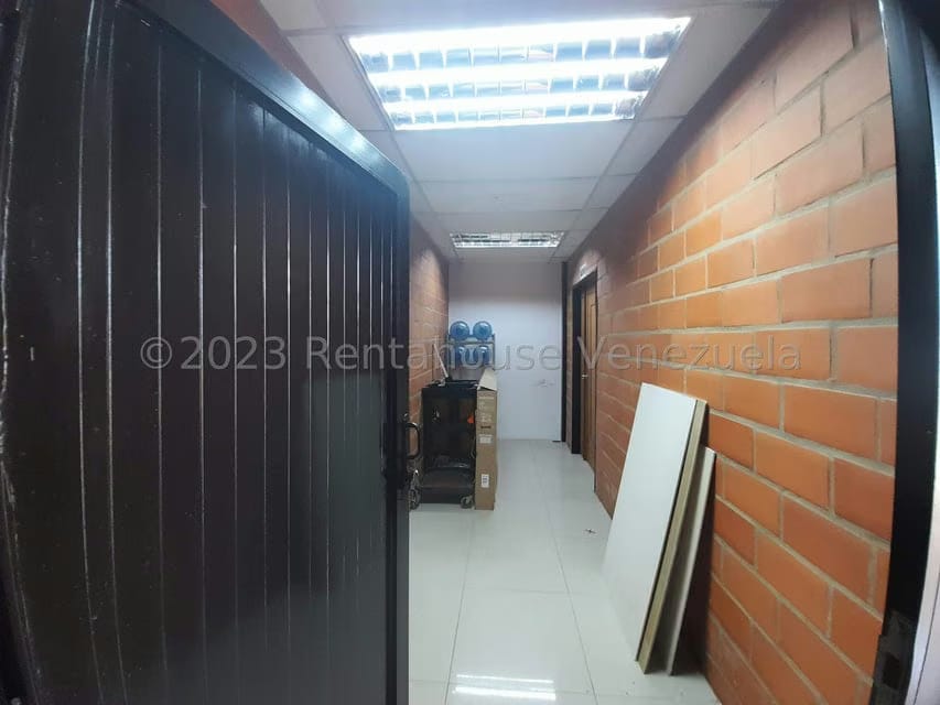 Comercial (Galpon - Deposito) en Venta en Zona Industrial, Carabobo - 45