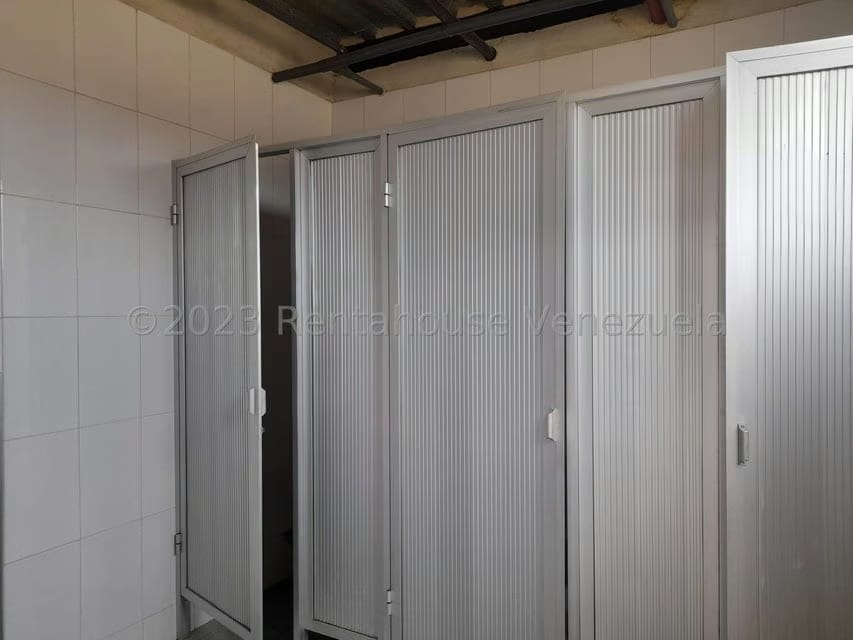 Comercial (Galpon - Deposito) en Venta en Zona Industrial, Carabobo - 55