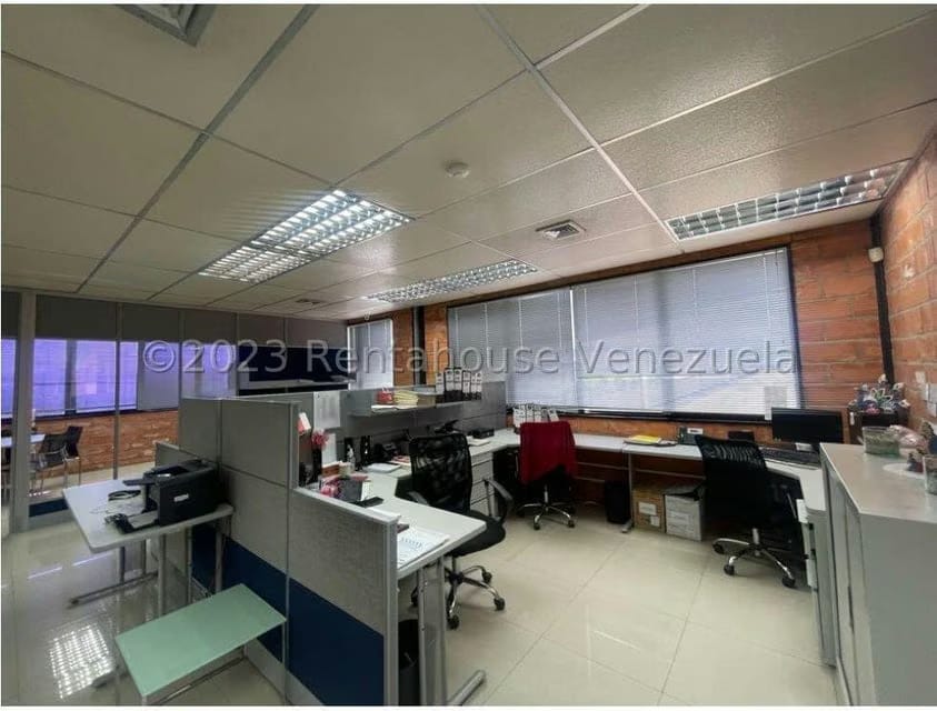 Comercial (Galpon - Deposito) en Venta en Zona Industrial, Carabobo - 60