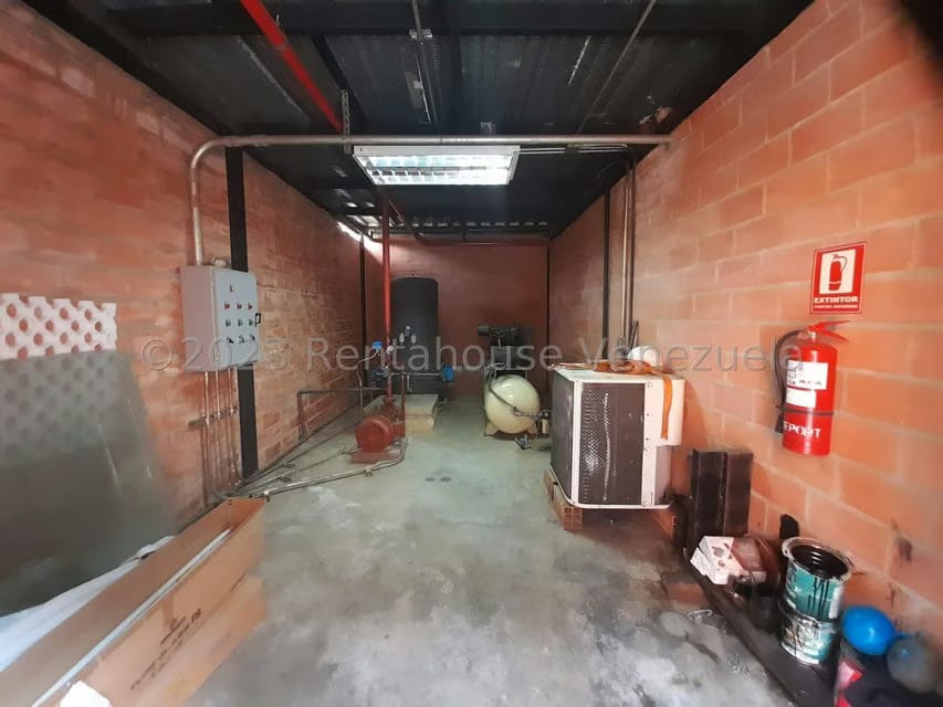 Comercial (Galpon - Deposito) en Venta en Zona Industrial, Carabobo - 70