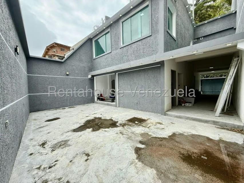 Casa (Duplex) en Venta en Oripoto, Distrito Metropolitano - 20